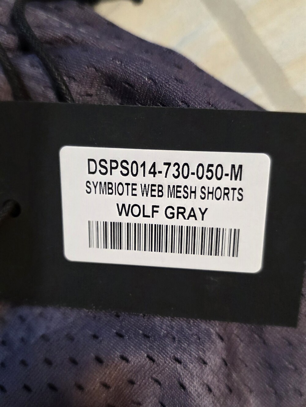 Darc Sport Mens Medium Symbiote Web mesh Shorts  Wolf Gray NWT 384/1000 - Picture 4 of 4